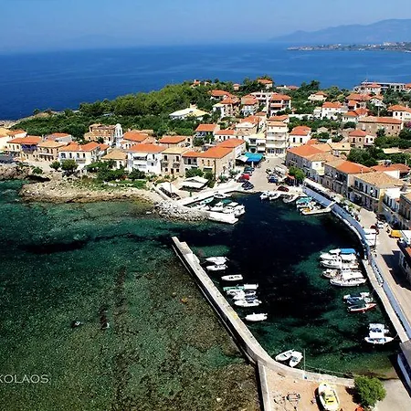 Xenios 2* Agios Nikolaos (Mani)