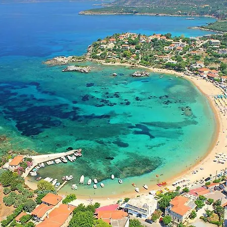 Xenios 2* Agios Nikolaos (Mani)